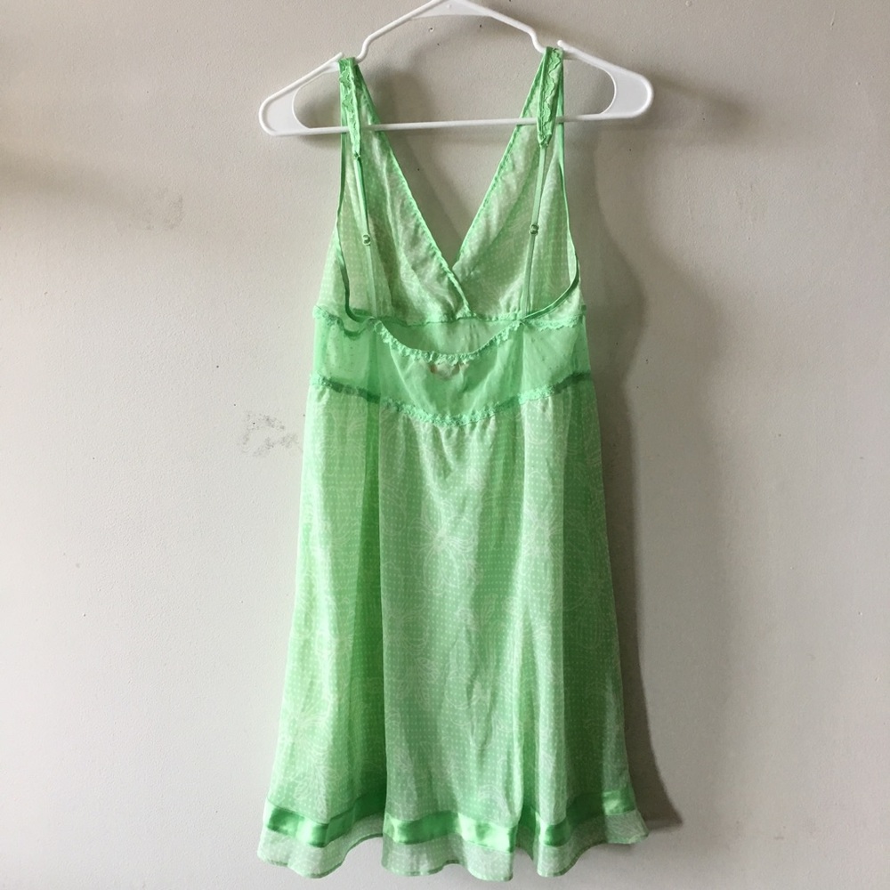 SOLD! Victoria’s Secret Nightgown Size Medium - Picture 5 of 7